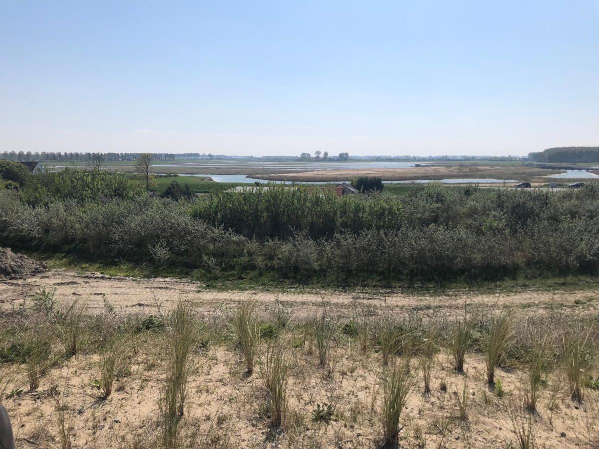 Appartement De Graanzolder Aan Zeeuwse Kust Hoofdplaat Dış mekan fotoğraf
